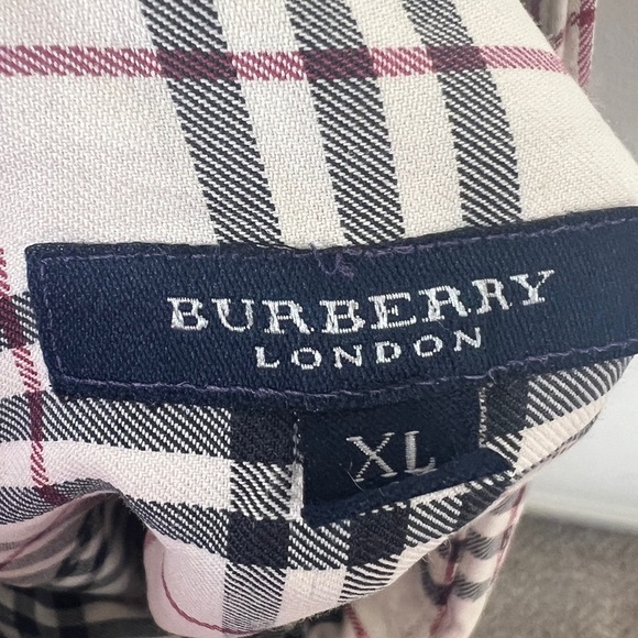 Burberry London Vintage Button-Down Nova Check Plaid Shirt - Picture 4 of 7